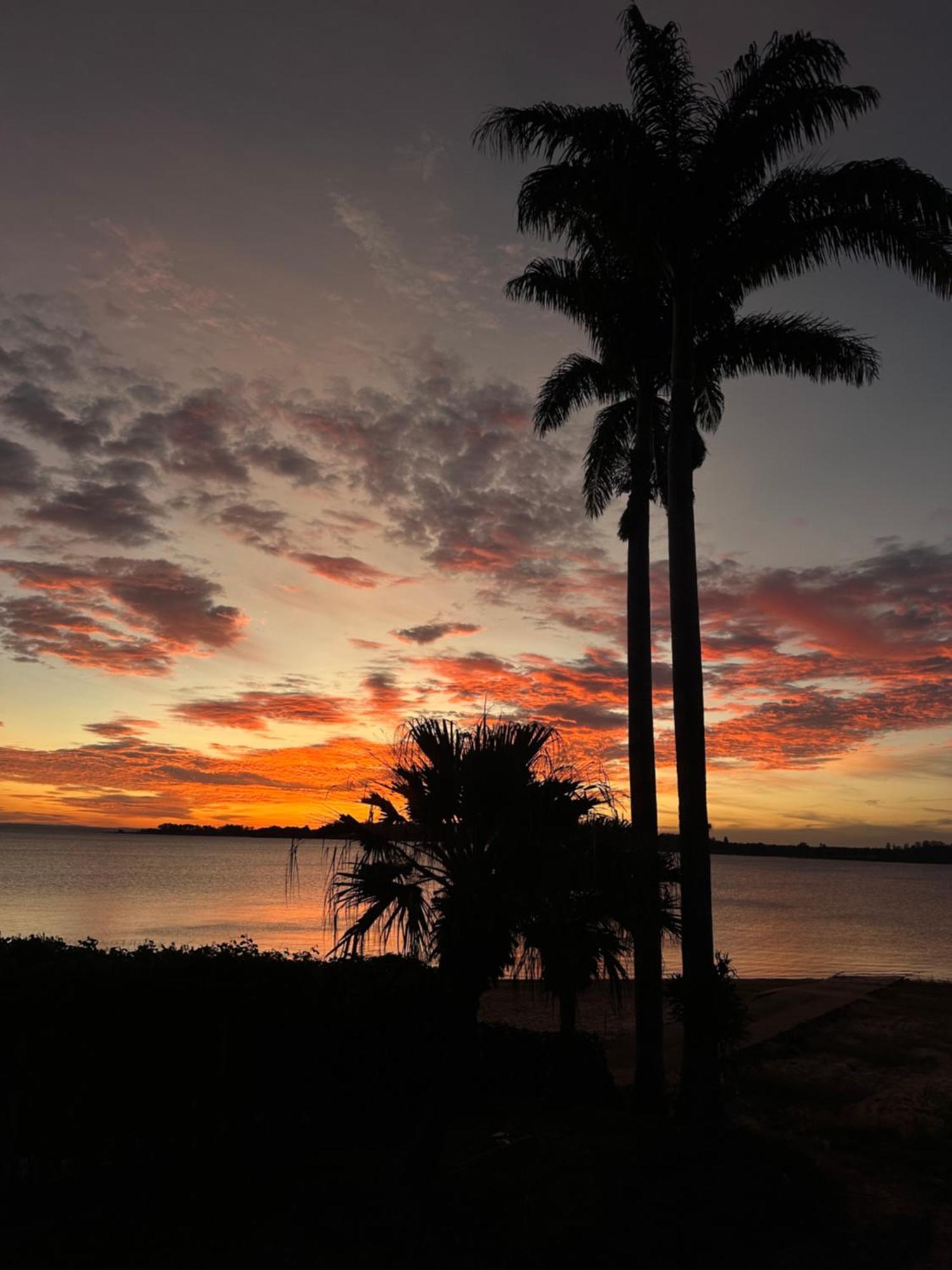 Villa Querencia Na Represa Avare Bagian luar foto